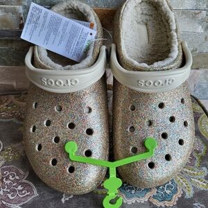 NWT! CROCS Gold Glitter Clogs with Cream Lining